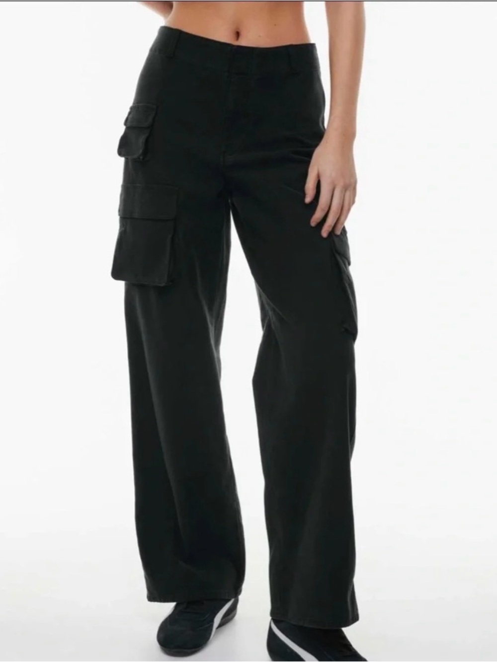 Aritzia TNA Picture Perfect Cargo Pants Black Wide Leg Utility Pants